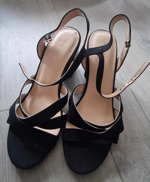 Buy & Sell West Midlands Sandwell - Photos for Black sandals