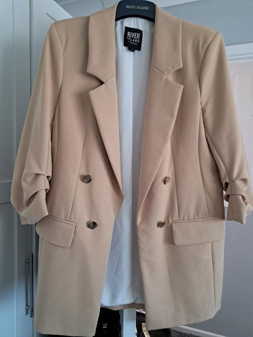 Buy & Sell Kingswood Retail Park Hull - Photos for RIVERISLAND TAN JACKET NEW