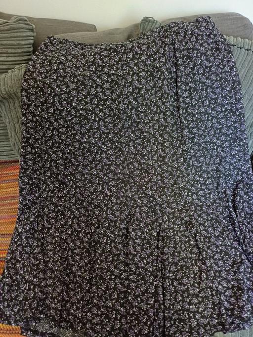 Buy & Sell Stirchley Birmingham - Photos for skirt Size 20