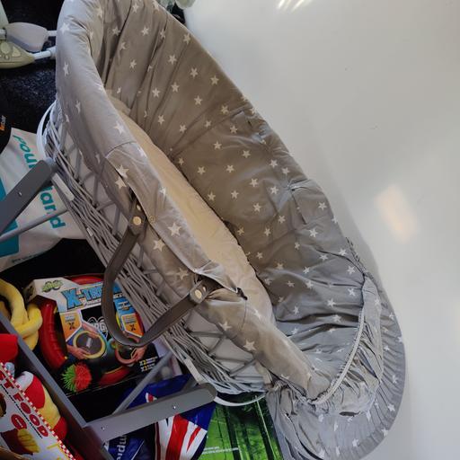 Buy & Sell West Midlands Sandwell - Photos for moses basket with stand