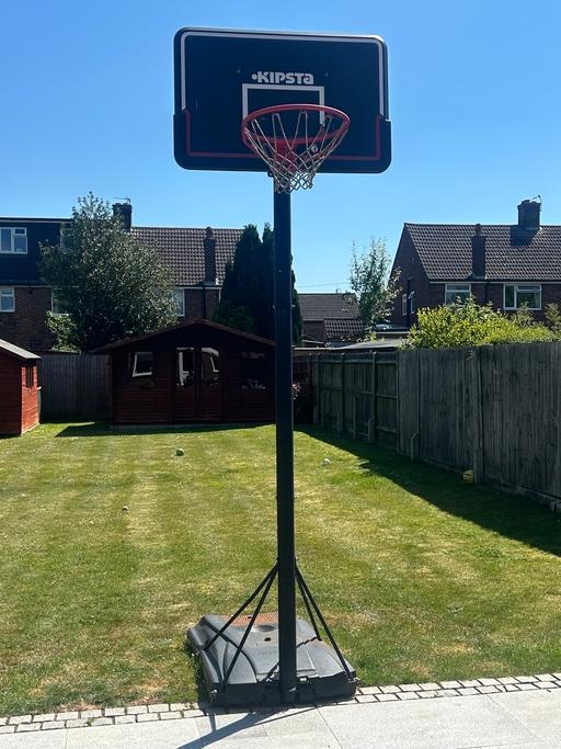 Buy & Sell Bedfordshire Central Bedfordshire - Photos for Basketball hoop with adjustable stand- Great