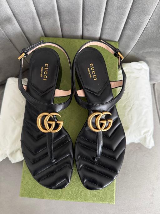 Buy & Sell East London Old Ford - East London - Photos for Gucci sandals