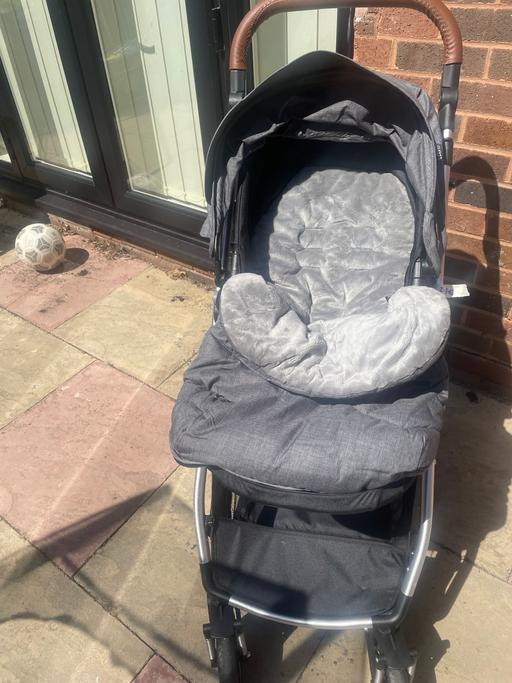 Buy & Sell West Midlands Dudley - Photos for Cuggl ebony deluxe pushchair pram grey(2.16)