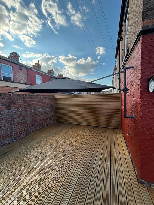 Buy & Sell Merseyside Liverpool - Photos for Wall parasol
