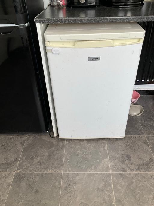 Buy & Sell Staffordshire Newcastle-under-Lyme - Photos for Fridge working