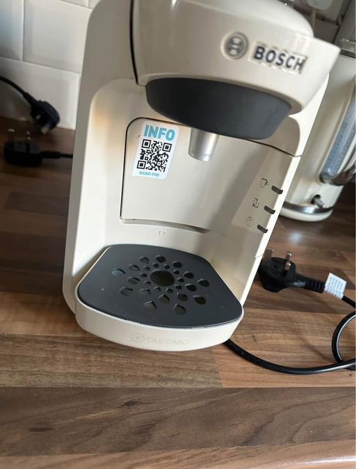 Buy & Sell West Midlands Dudley - Photos for Cream coffee machine