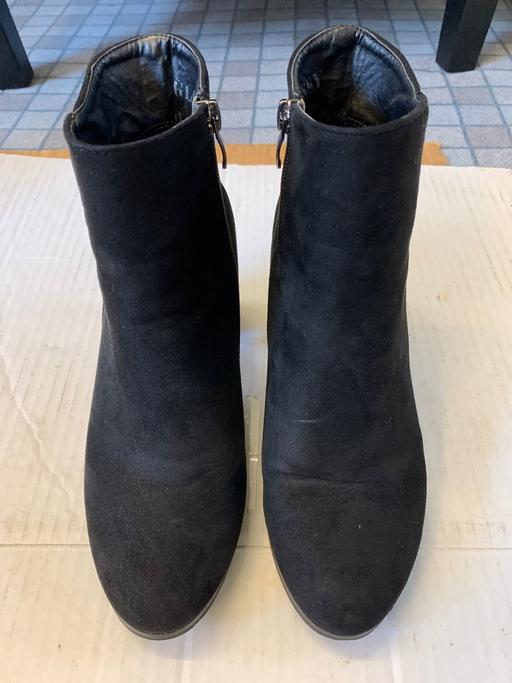 Buy & Sell West Midlands Walsall - Photos for Ladies Suede ankle boots