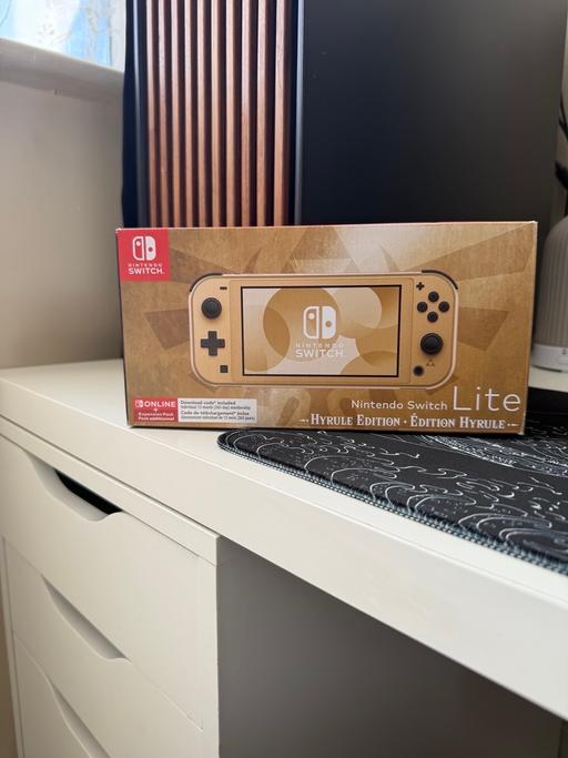Buy & Sell East London Upper Walthamstow - East London - Photos for Nintendo switch lite hyrule edition