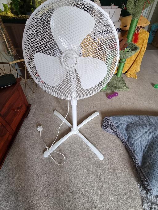 Buy & Sell West Midlands Dudley - Photos for Russell Hobbs Pedastal Fan