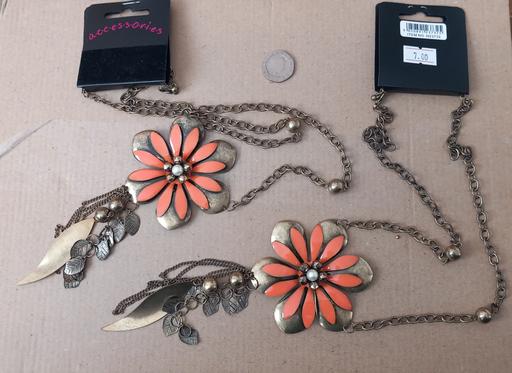 Buy & Sell Thatto Heath Saint Helens - Photos for 2 enamel flower statement necklaces