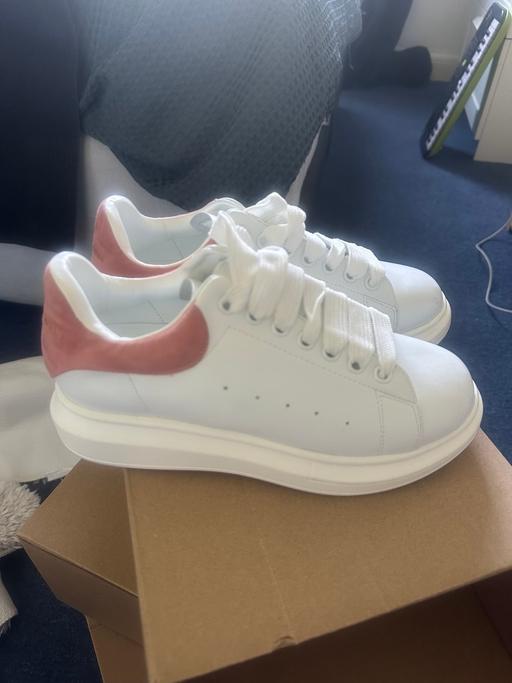 Buy & Sell Barking and Dagenham Dagenham - Barking and Dagenham - Photos for Alexander McQueen shoes