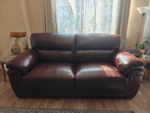 Buy & Sell County Durham Pelaw Grange - County Durham - Photos for Free 2 seater leather sofa