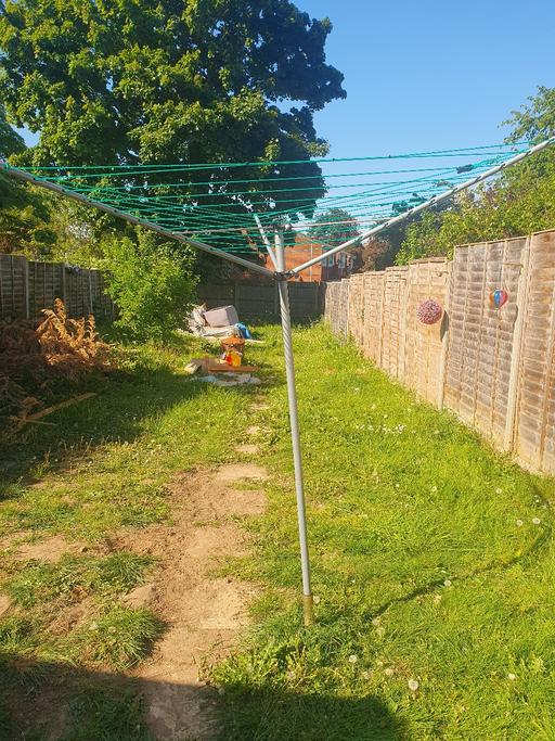 Buy & Sell Hertfordshire North Hertfordshire - Photos for Rotate washing line