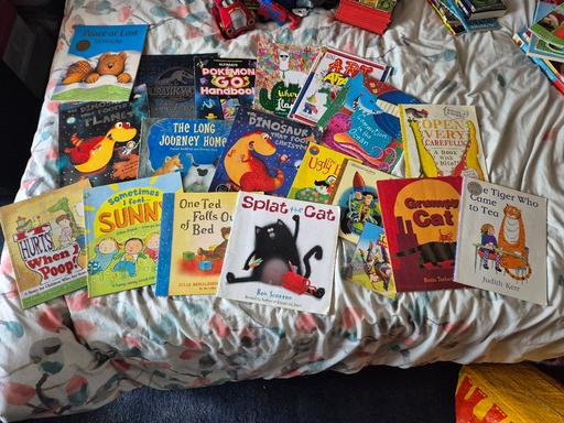 Buy & Sell Barking and Dagenham Dagenham - RM9 - Photos for Childrens Book Bundle