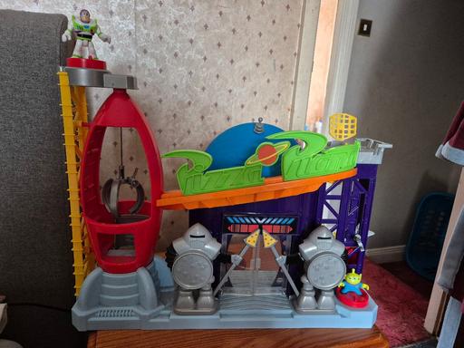 Buy & Sell Barking and Dagenham Dagenham - RM9 - Photos for Pizza Planet Toy Story