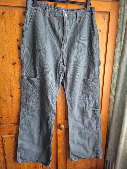 Buy & Sell Barking and Dagenham Dagenham - RM9 - Photos for Ladies Cargo Trousers