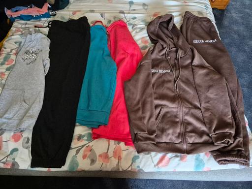 Buy & Sell Barking and Dagenham Dagenham - RM9 - Photos for Ladies Size 18 Clothes Bundle