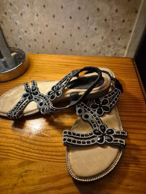 Buy & Sell East London Becontree - East London - Photos for Ladies Sandals