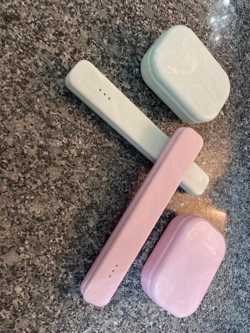Buy & Sell Buckinghamshire Milton Keynes - Photos for Travel soap dish & toothbrush covers Ref 1B