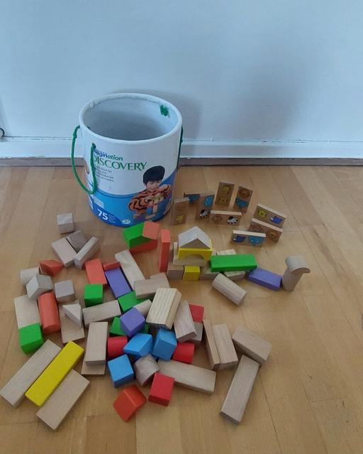 Buy & Sell Wandsworth South West London - Photos for wooden blocks plus additional animal domino's