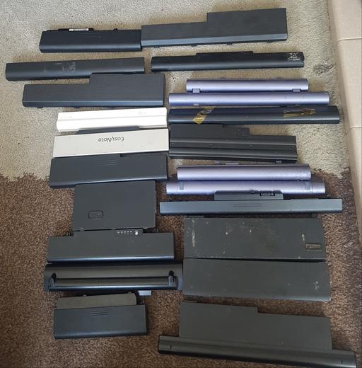 Buy & Sell West Yorkshire Kirklees - Photos for 20 laptop batterys