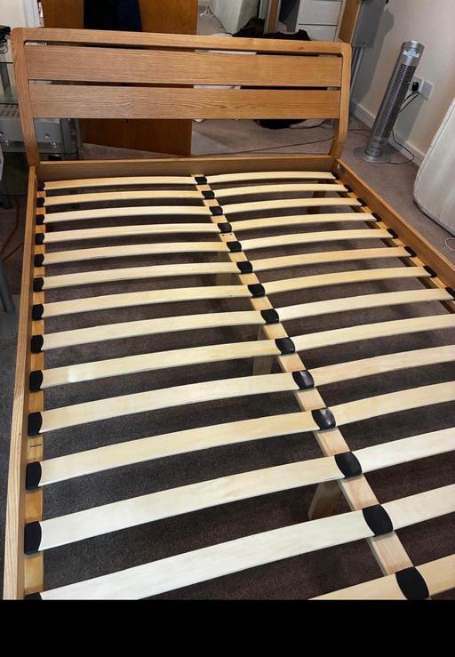 Buy & Sell Peterborough Westwood - Peterborough - Photos for Habitat radius oak double bed