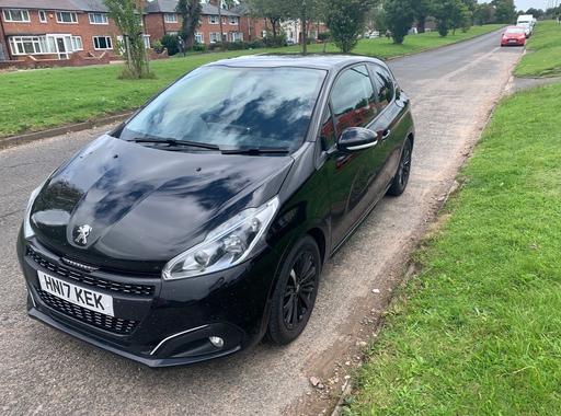 Vehicles West Midlands Birmingham - Photos for Peugeot 208