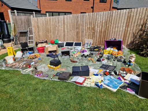 Buy & Sell Staffordshire Lichfield - Photos for MASSIVE CAR BOOT STOCK
