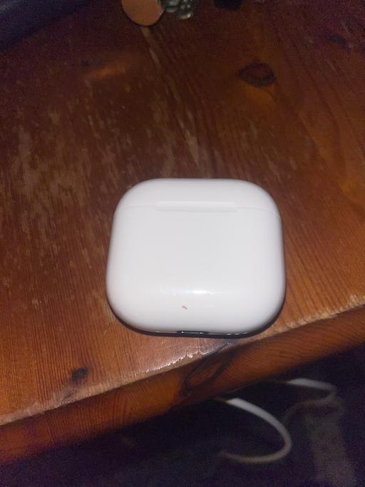 Buy & Sell South East London Maze Hill - South East London - Photos for AirPod 4th Gen ANC case