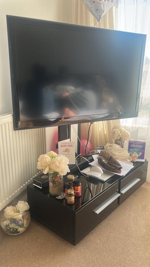 Buy & Sell Essex Colchester - Photos for LG TV