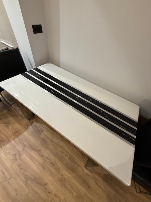 Buy & Sell East London Canning Town - East London - Photos for Marble dining table