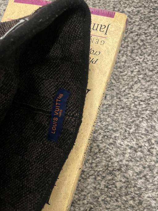 Buy & Sell Stanford-Le-Hope Thurrock - Essex - Photos for LV Men’s Hats