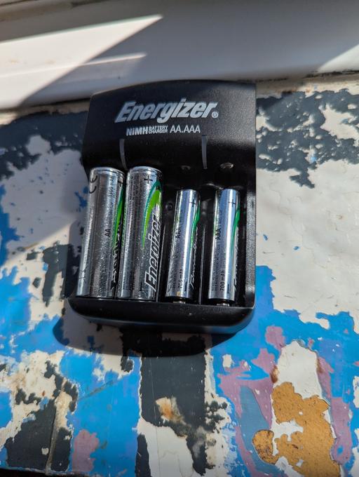 Buy & Sell Hertfordshire St. Albans - Photos for Energiser Battery charger