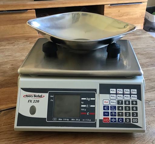 Buy & Sell West Midlands Birmingham - Photos for Avery Berkeley FX 220 Digital Retail Scale