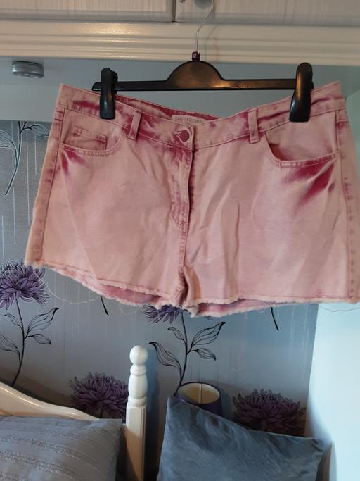Buy & Sell Rainstorth Rotherham - Photos for Ladies Papaya Shorts