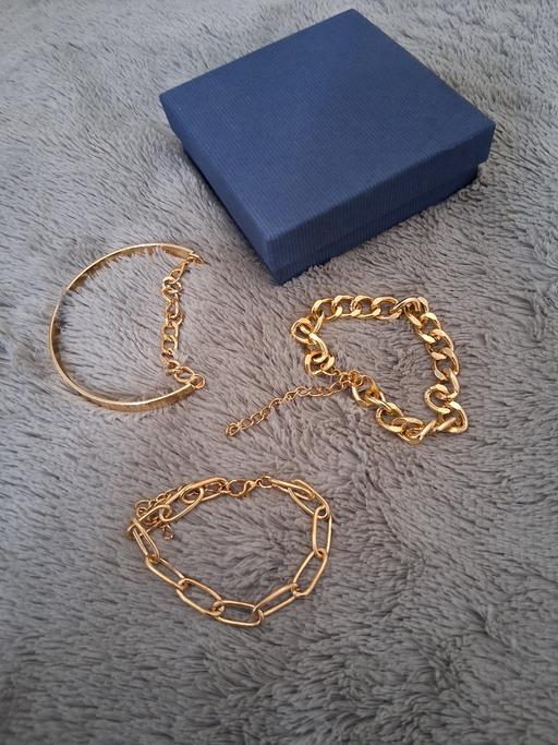 Buy & Sell Staffordshire Lichfield - Photos for 3 bracelet set in gift box