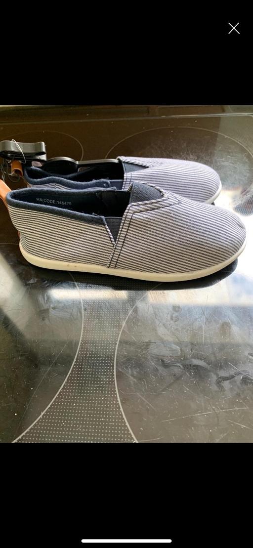 Buy & Sell Leamore Walsall - Photos for Boys canvas shoes