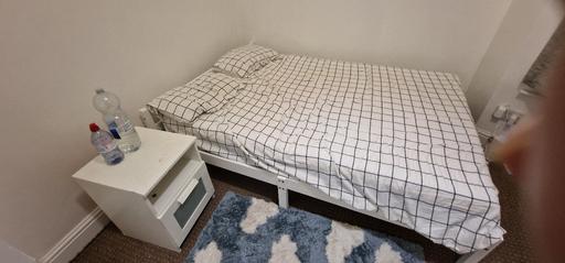 Buy & Sell East London Redbridge - Photos for wooden bed frame and memory mattress