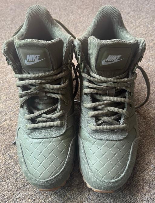 Buy & Sell Kent Folkestone and Hythe - Photos for Nike boys trainers