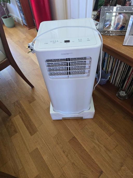 Buy & Sell Essex Maldon - Photos for New Air Conditioning unit