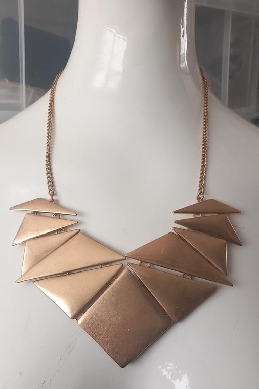 Buy & Sell Thatto Heath Saint Helens - Photos for Huge gold plated j Lewis statement necklace
