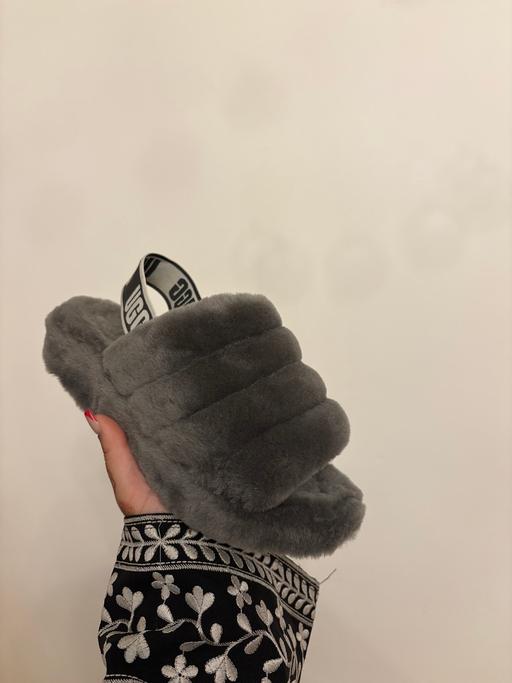 Buy & Sell East India East London - Photos for Uggs fluff yeah sliders