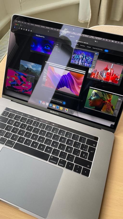 Buy & Sell North London Highbury - North London - Photos for MacBook Pro (15-Inch,2017) Space Gray