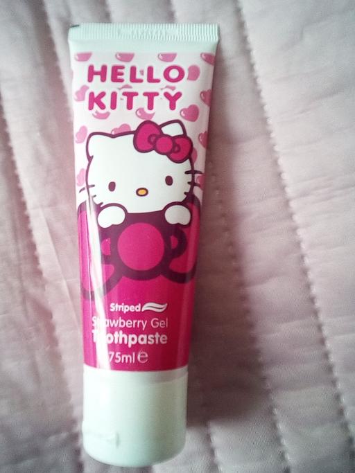Buy & Sell Lincolnshire East Lindsey - Photos for brand new Hello kitty toothpaste