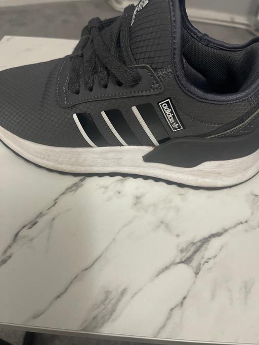 Buy & Sell Birmingham Solihull - Photos for Boys adidas trainers size 3