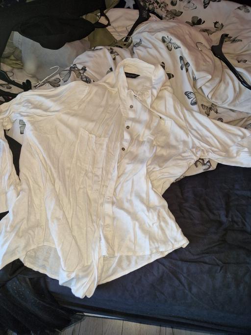 Buy & Sell Wall Heath Dudley - Photos for women’s white button t-shirt