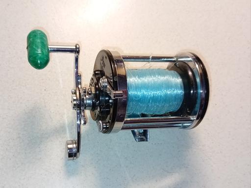 Buy & Sell South East London Croydon - Photos for Vintage Penn Surfmaster Reel