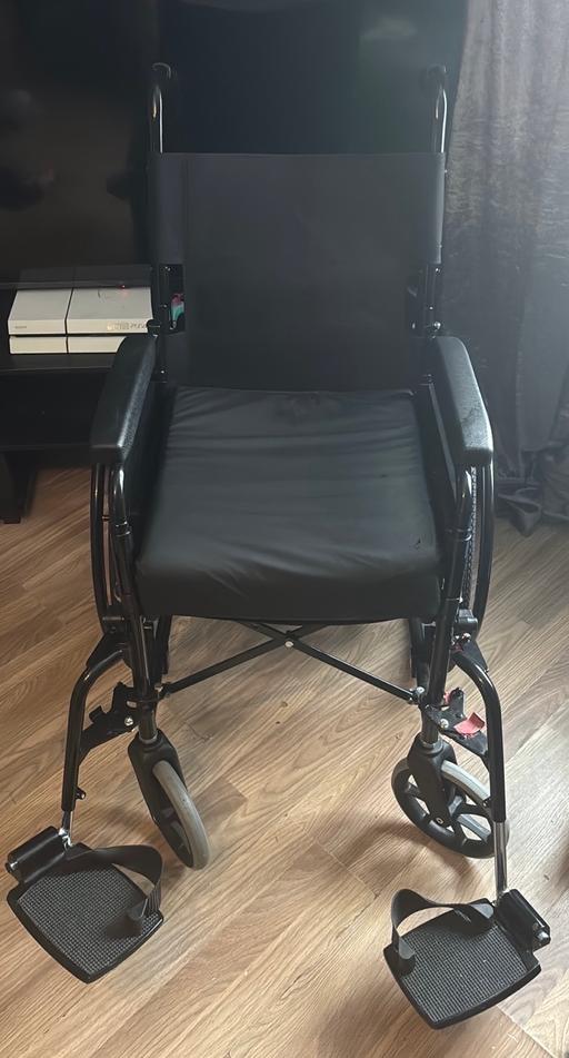 Buy & Sell Buckinghamshire Booker - Buckinghamshire - Photos for Wheel chair like new
