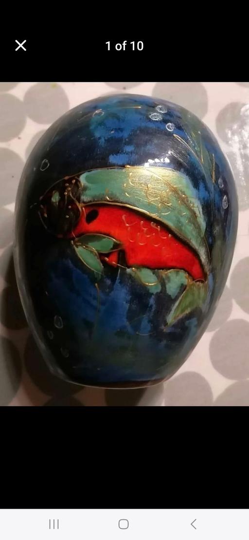Buy & Sell Lancashire Pendle - Photos for Vintage Anita Harris vase.