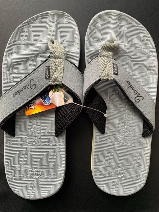 Buy & Sell East London Upton Park - East London - Photos for Islander flip flops